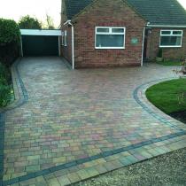 Block Paving 77